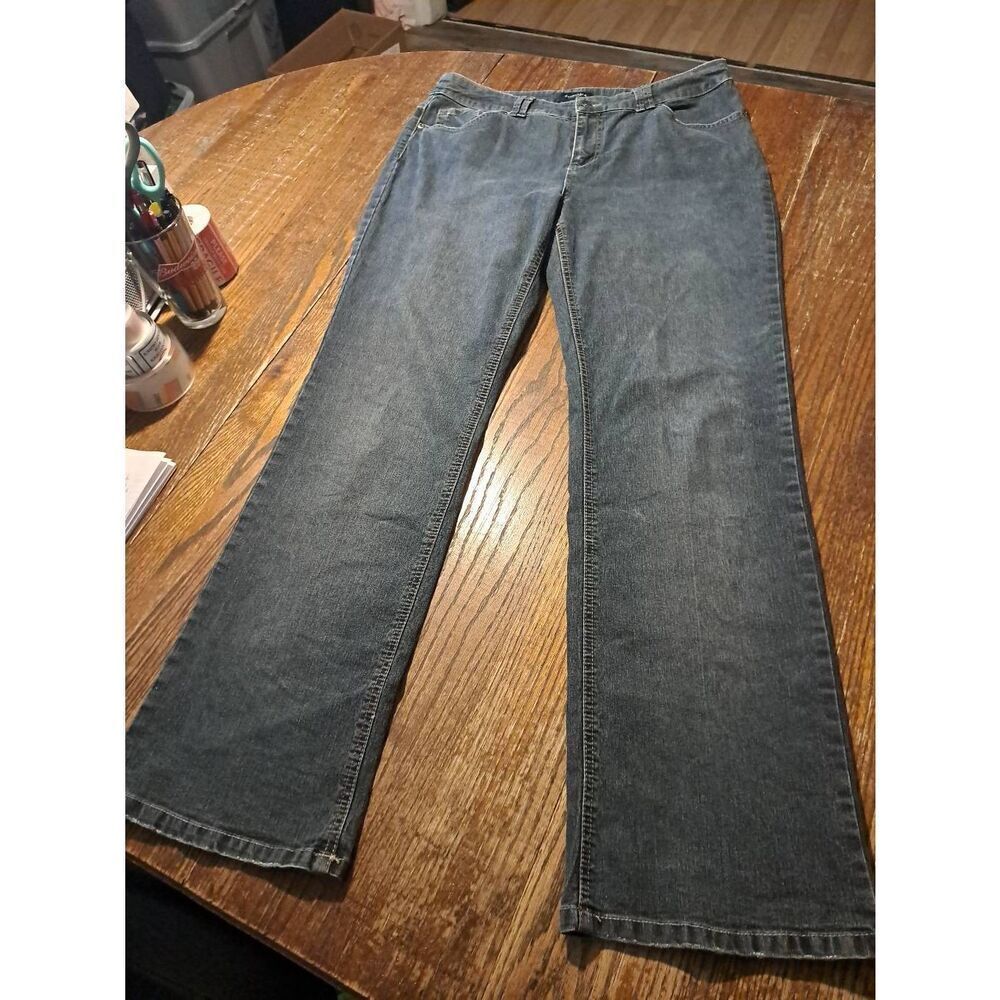 Sonoma Women’s 14 Blue Denim Jeans DSB 470359 Pockets Belt Loops Casual Pants